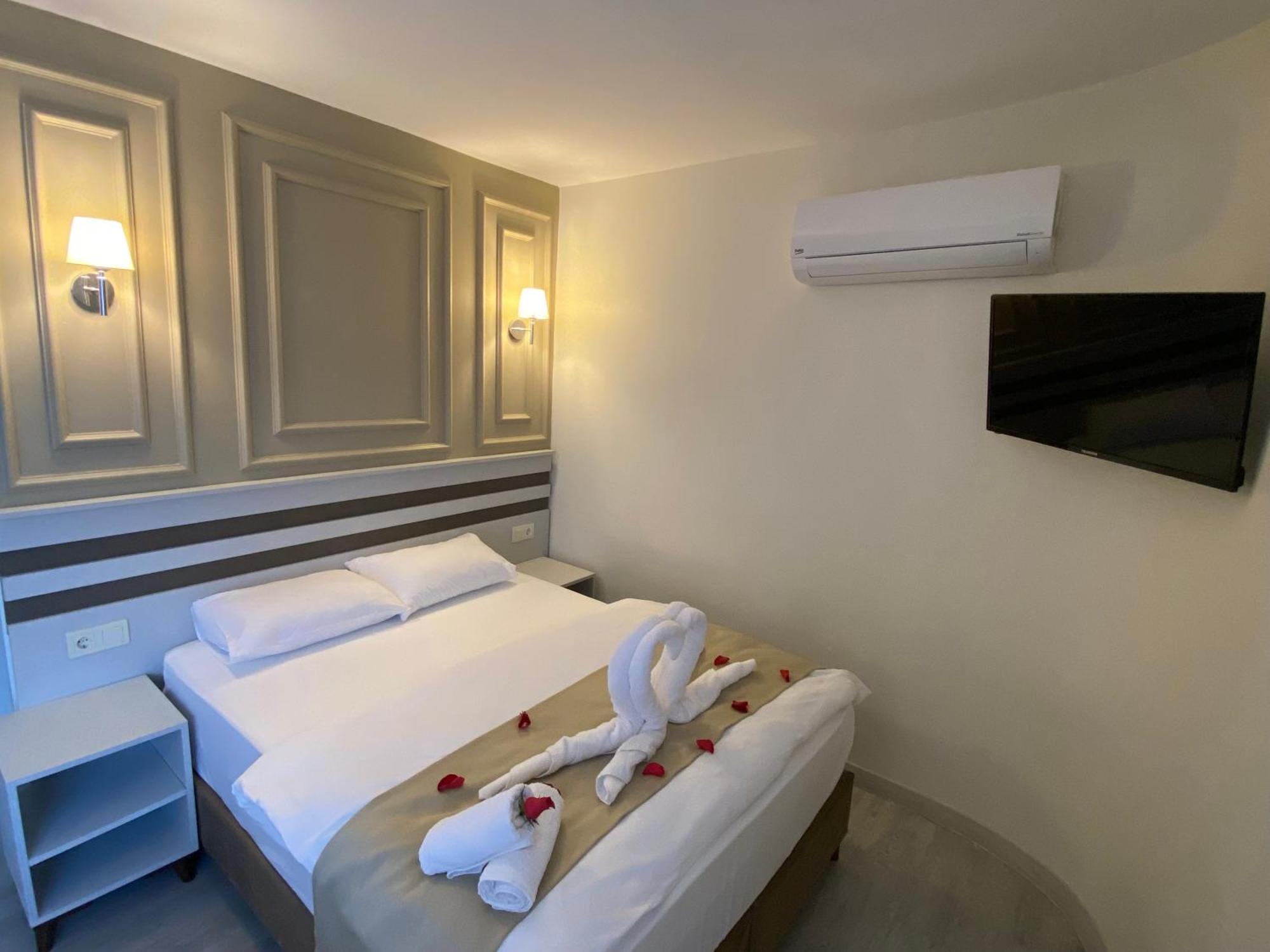 Hotel Grandaura Edirne Esterno foto