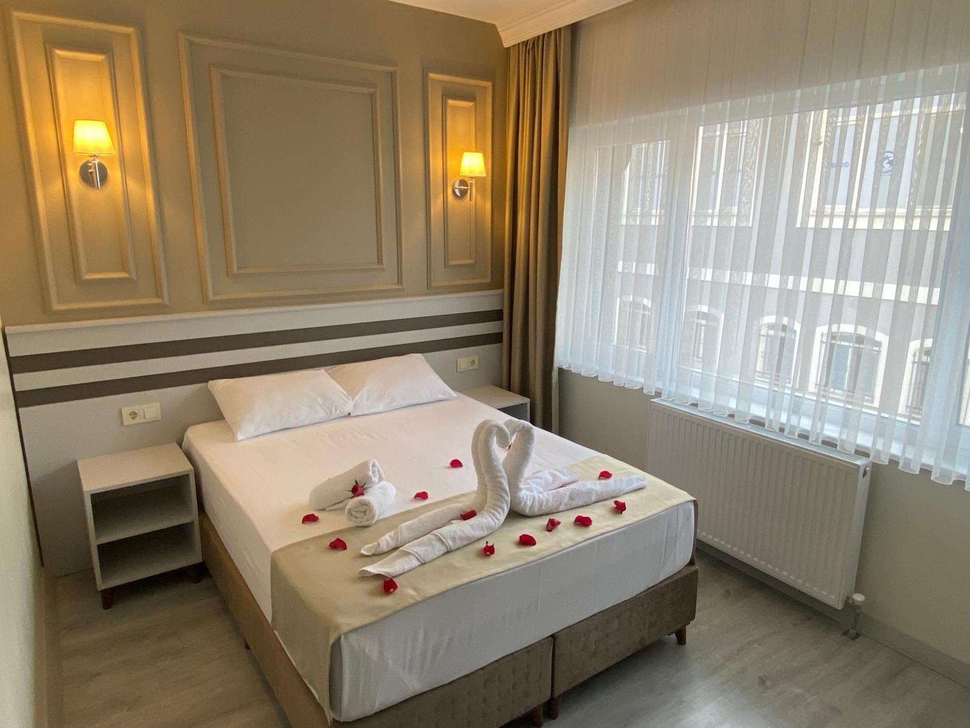 Hotel Grandaura Edirne Esterno foto