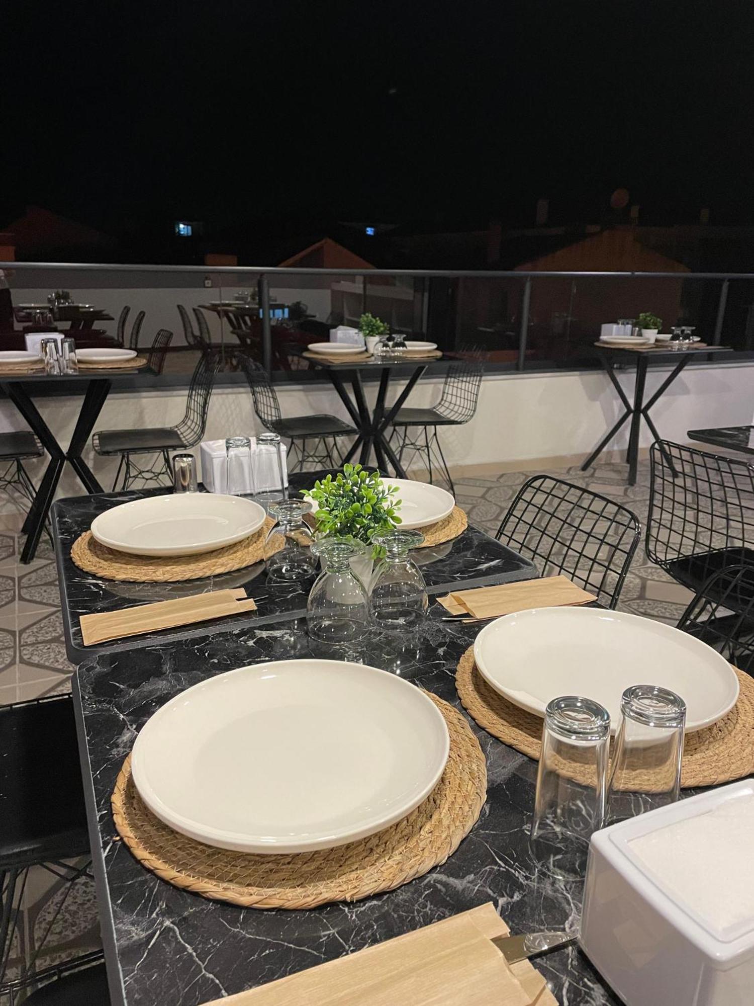 Hotel Grandaura Edirne Esterno foto