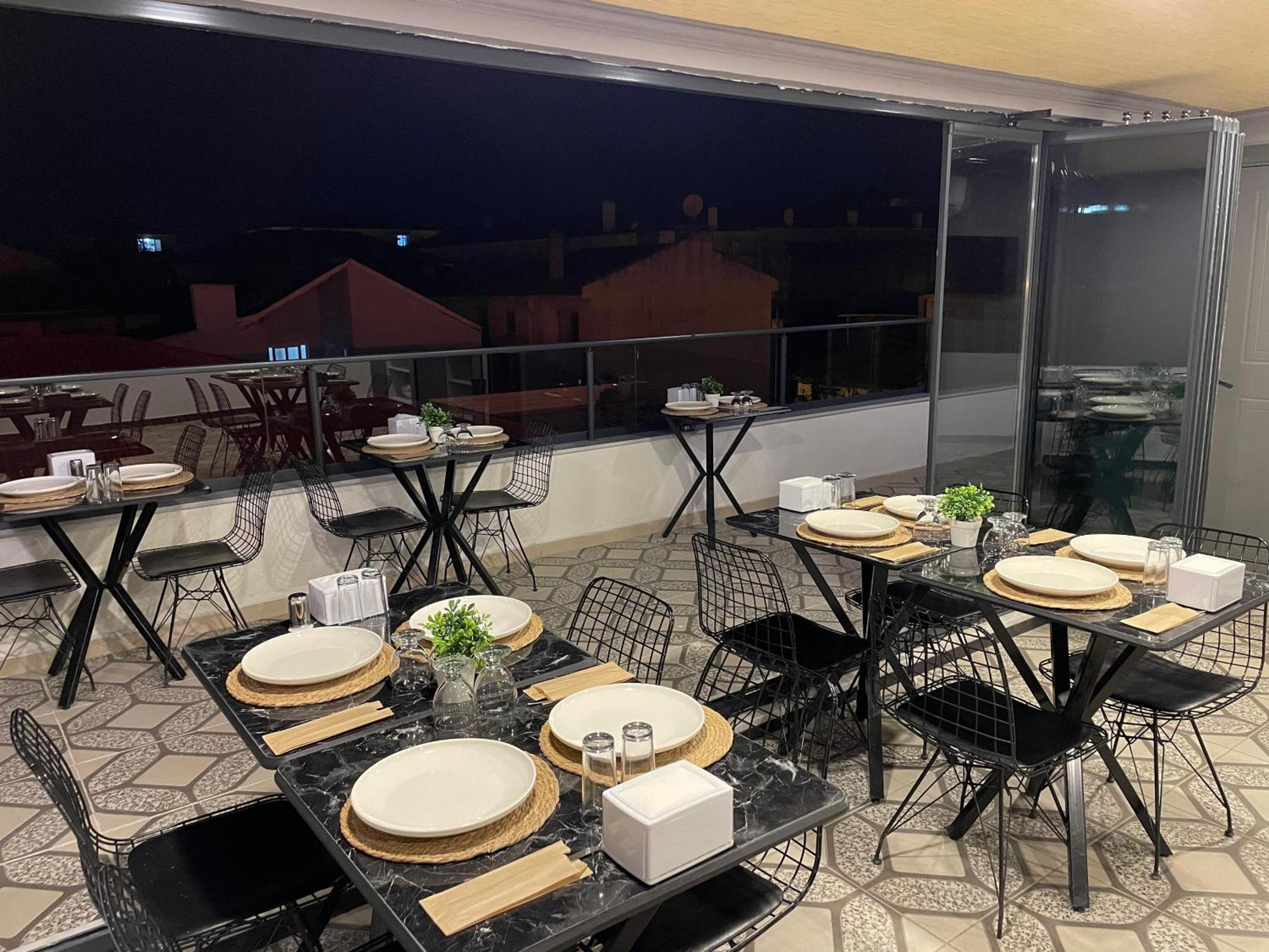 Hotel Grandaura Edirne Esterno foto